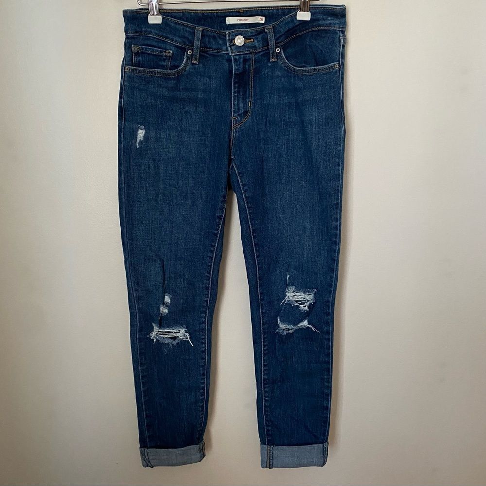 Levi Jeans Distressed Ripped Cuffed 711 Skinny Blue Denim Casual Neutral Trendy